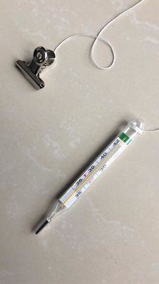 FN-W Op maat gemaakte klinische kwikvrije digitale thermometer in geel/blauw